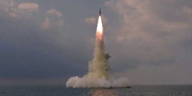 Corea del Norte dispara dos misiles de crucero estratégicos desde un submarino