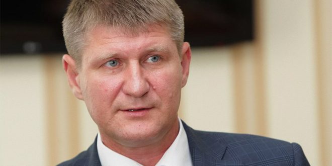 یک نماینده پارلمان روسیه: غرب از قربانی کردن کیف برای رسیدن به اهداف خود دریغ نخواهد کرد