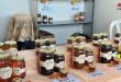 Широкий выбор продукции пчеловодства на Международной выставке цветов в Дамаске