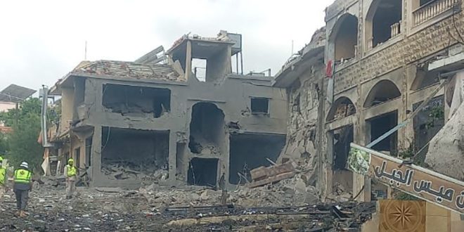 İsrail Düşman Uçaklarının Mays El Cebel Kasabasını Hedef Alması Sonucu 4 Lübnanlı Şehit Düştü, Diğerleri De Yaralandı
