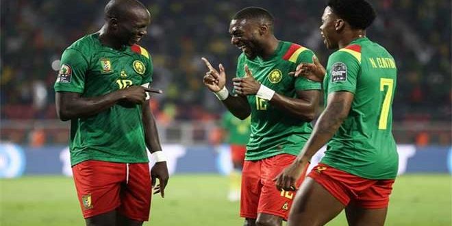 الكاميرون يفوز على جزر القمر ويتأهل للدور الربع النهائي في كأس أمم إفريقيا