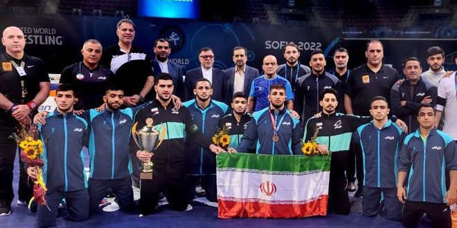 إيران تتصدر بطولة العالم في المصارعة الحرة