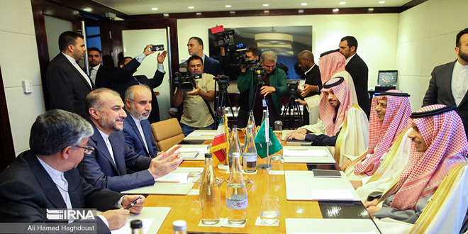 Iran, Saudi Arabia discuss boosting bilateral relations