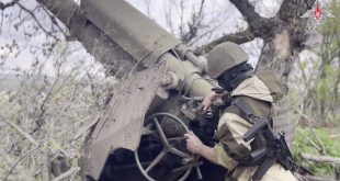 Fuerzas rusas destruyen instalaciones del complejo militar industrial ucranianos, y siguen avanzando en Bajmut