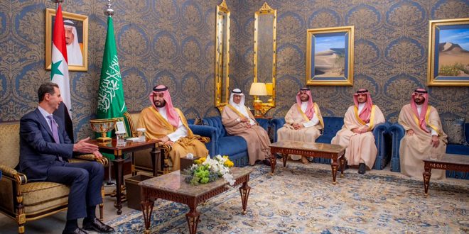 Le président al-Assad rencontre le Prince héritier et premier ministre d’Arabie Saoudite en marge du sommet arabe de Bahreïn