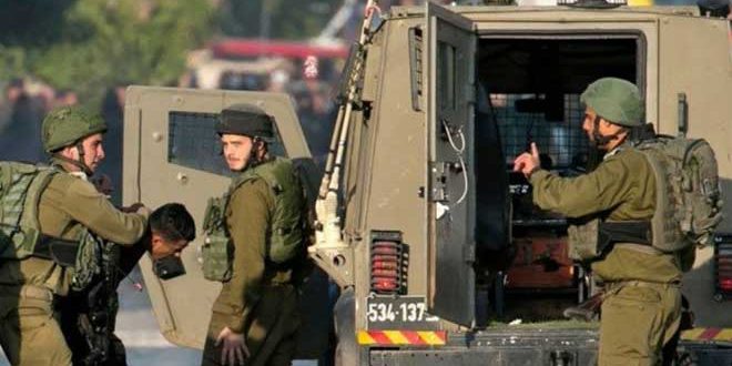כוחות הכיבוש עוצרים 4 פלסטינים בגדה המערבית