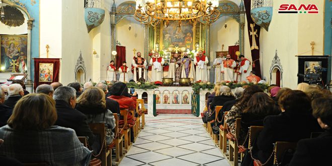 بالصور .. قداس إلهي بمناسبة عيد الميلاد المجيد في كنيسة القديس سركيس للأرمن الأرثوذكس بدمشق