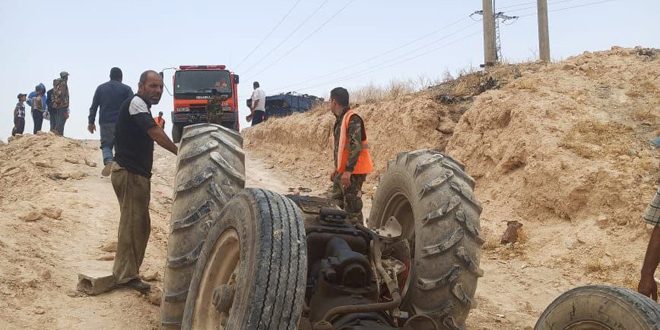 وفاة شخصين ووقوع إصابات في حادثي سير منفصلين في دير الزور