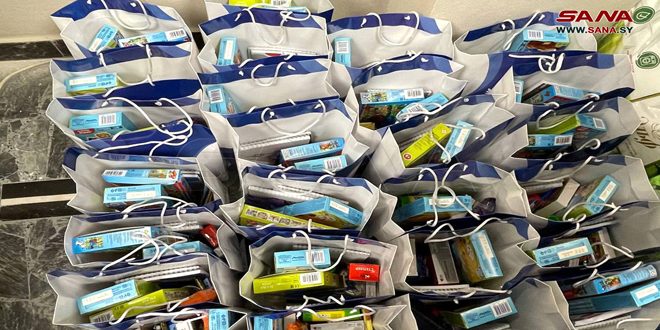 اتحاد منتجي الآليات الروسية يقدم هدايا لمركز العلاج النفسي بالفنون للأطفال ودار المسنين ومركز أحمد وليد عزت للفنون التطبيقية