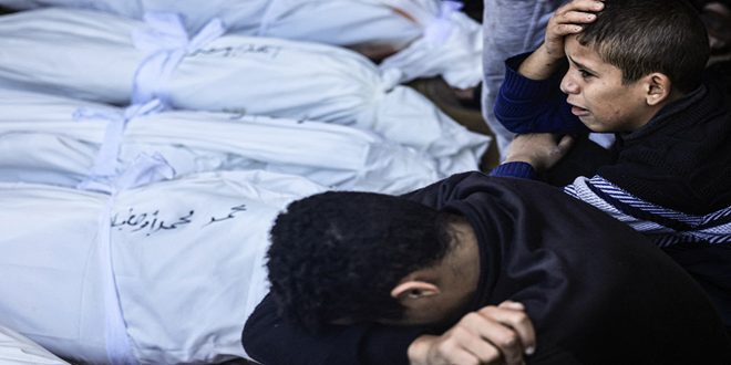 8 شهداء وعشرات الجرحى جراء قصف طيران الاحتلال منزلين في مخيم النصيرات